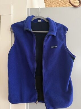 Patagonia Navy and Purple Fleece Vest Jacket - Medium